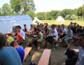 Gottesdienst im Schatten
